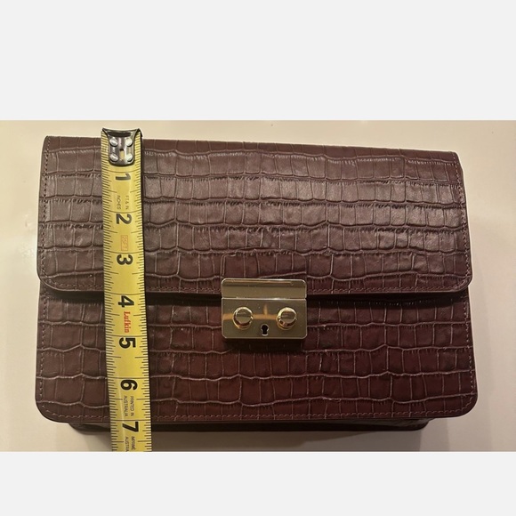 NWT Tuckernuck Rich Chocolate Crocodile-Embossed Crossbody Bag - Picture 5 of 5